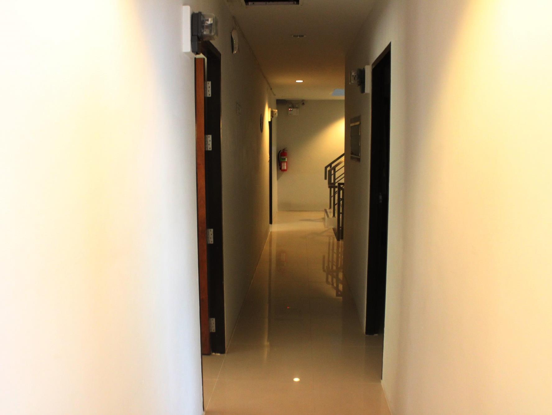 Coffee Mania House Hotel Phuket Exterior foto
